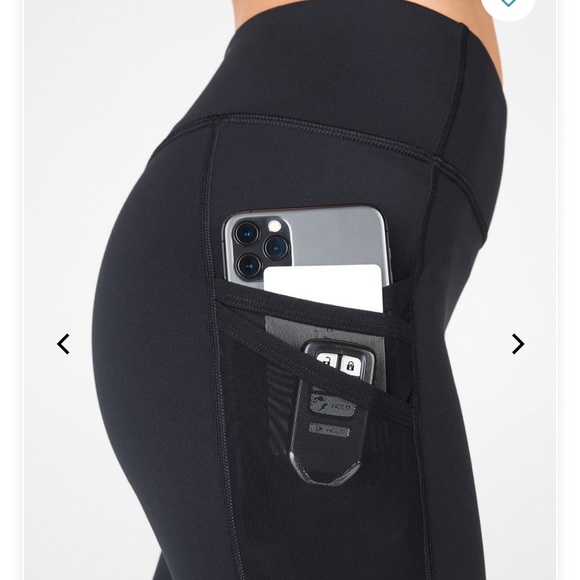 ✌🏼Bundle of Two Pairs! Fabletics Motion 365 Leggings Black: 2 Pair Bundle 🖤 🖤 - Picture 2 of 10
